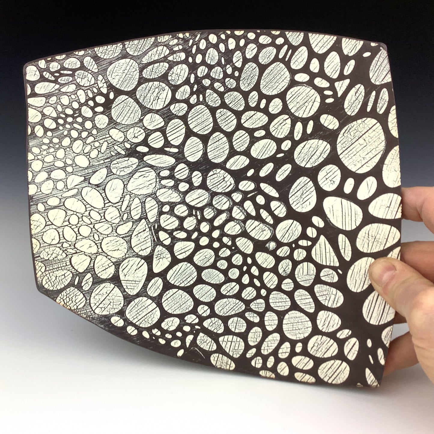 Yael Braha - Geometric Plate #25