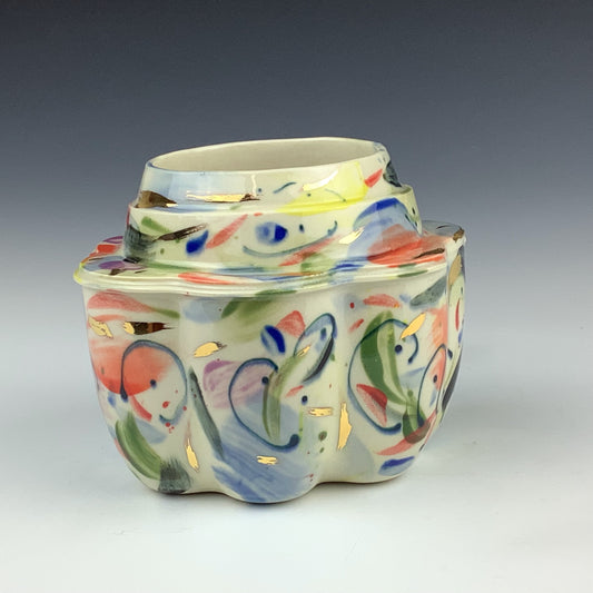 Renqian Yang - Vase w/ two birds #13