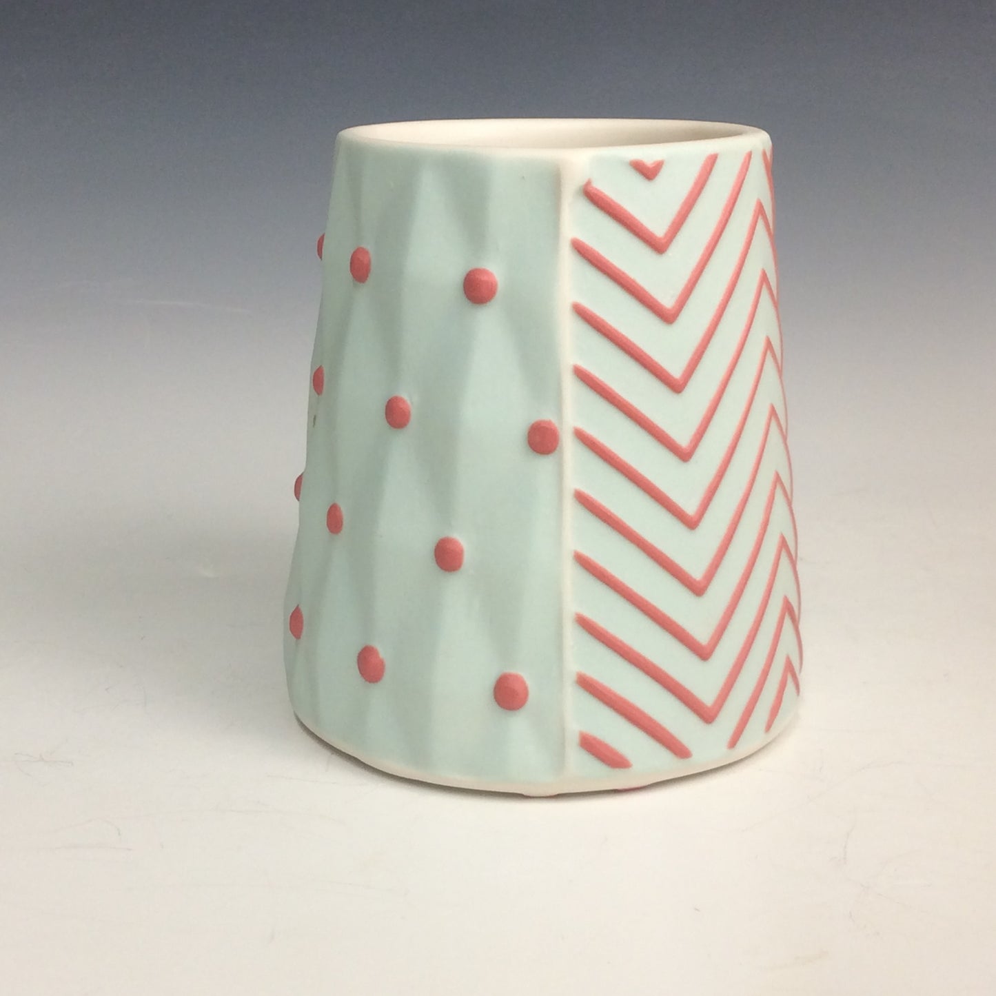 Kelly Justice GJK1244 Small Triangle Bud Vase - Red and Light Turquoise #244