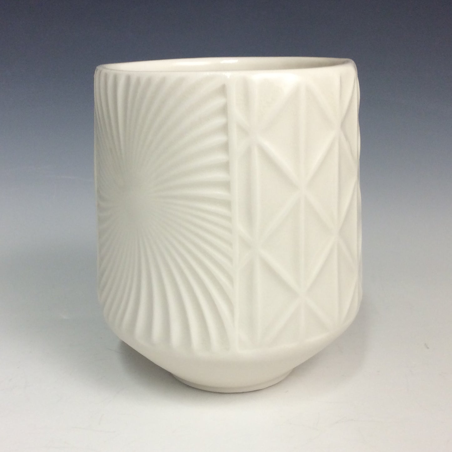 Kelly Justice GJK1218 Tall White 4-Pattern Cup #218