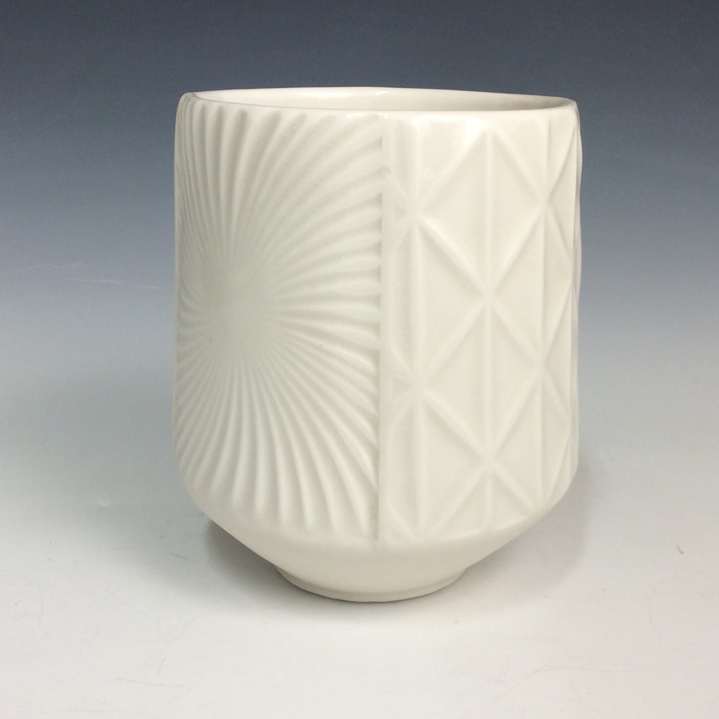 Kelly Justice GJK1218 Tall White 4-Pattern Cup #218