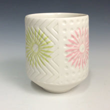 Load image into Gallery viewer, Kelly Justice Tall 4-Pattern Cup with Pinwheels #220
